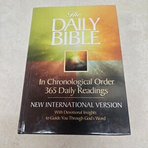 The Daily Bible NIV Chronological Order 365 Daily Readings Guideposts Hardcover